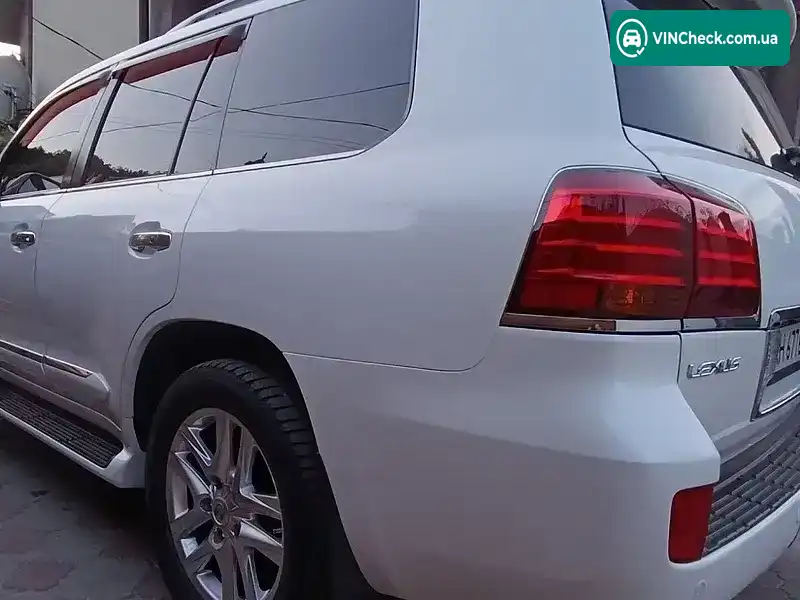 Lexus LX 2008, фото з оголошення 1 з 18, VIN JTJHY00W184006682