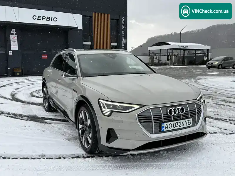 Audi e-tron 2019, фото з оголошення 1 з 21, VIN WAUZZZGE2LB009730