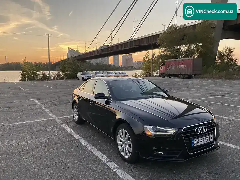 Audi A4 2013, фото з оголошення 2 з 20, VIN WAUBFAFL6DN039437