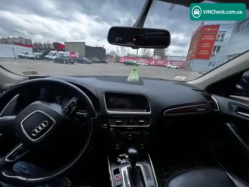 Audi Q5 2011, фото з оголошення 2 з 13, VIN WA1CFAFP0CA019856