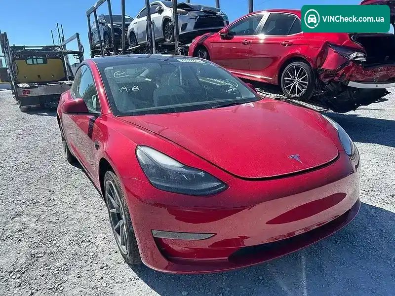 Tesla Model 3 2023, фото з оголошення 2 з 14, VIN 5YJ3E1EA5PF588933
