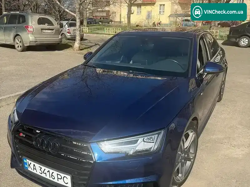 Audi A4 2018, фото з оголошення 2 з 15, VIN WAULMAF48JA122180