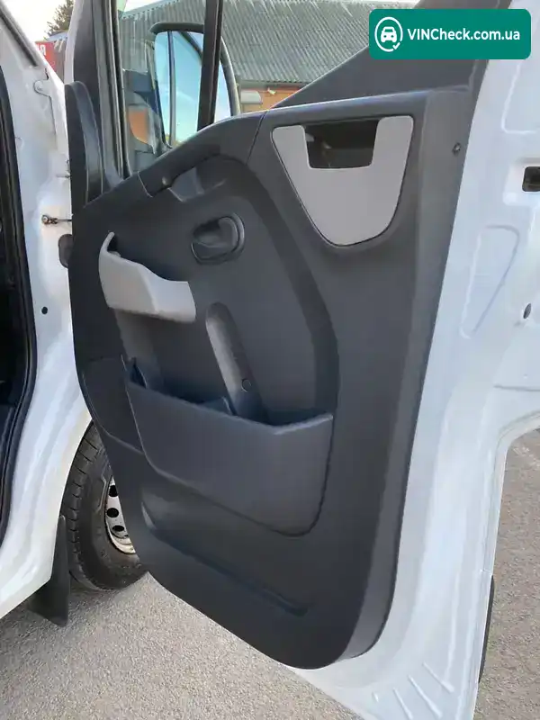 Renault Master 2017, фото з оголошення 2 з 20, VIN VF1MA000957271361