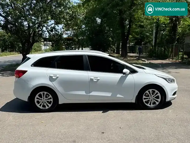 Kia Ceed 2013, фото з оголошення 2 з 12, VIN Y6DHN816BEL065945