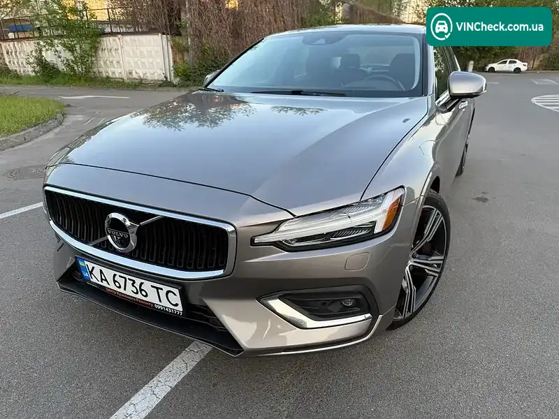 Volvo S60 2019, фото з оголошення 2 з 20, VIN 7JRA22TL8KG012697