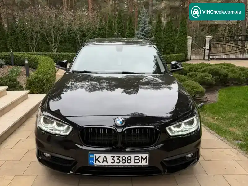 BMW 1 Series 2017, фото з оголошення 1 з 10, VIN WBA1R510107A42156
