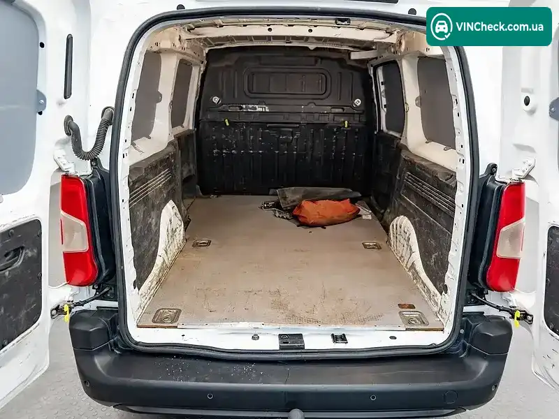 Peugeot Partner 2021, фото з оголошення 2 з 20, VIN VR3EF9HPAMJ801073