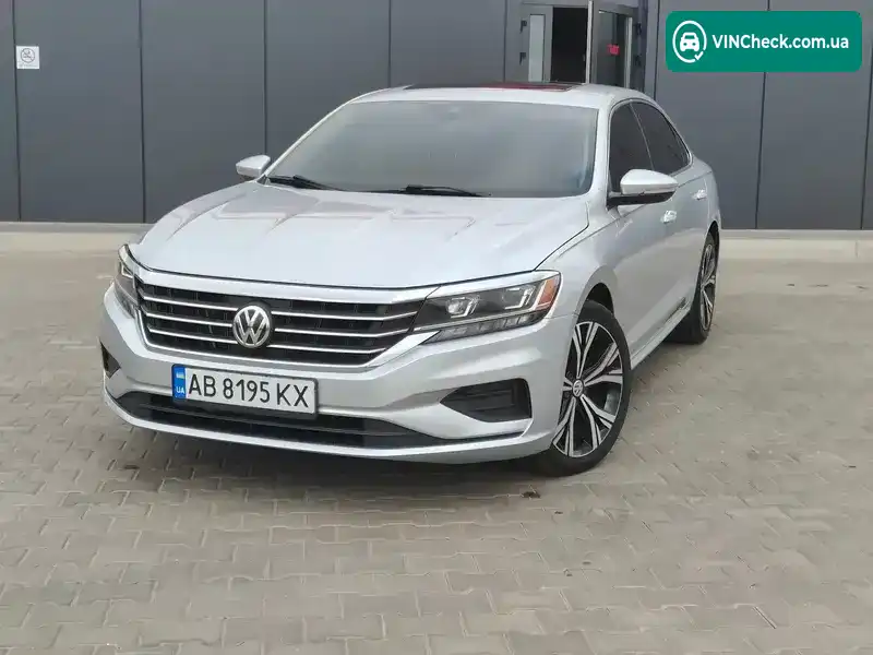 Volkswagen Passat 2021, фото з оголошення 2 з 21, VIN 1VWSA7A33MC007453
