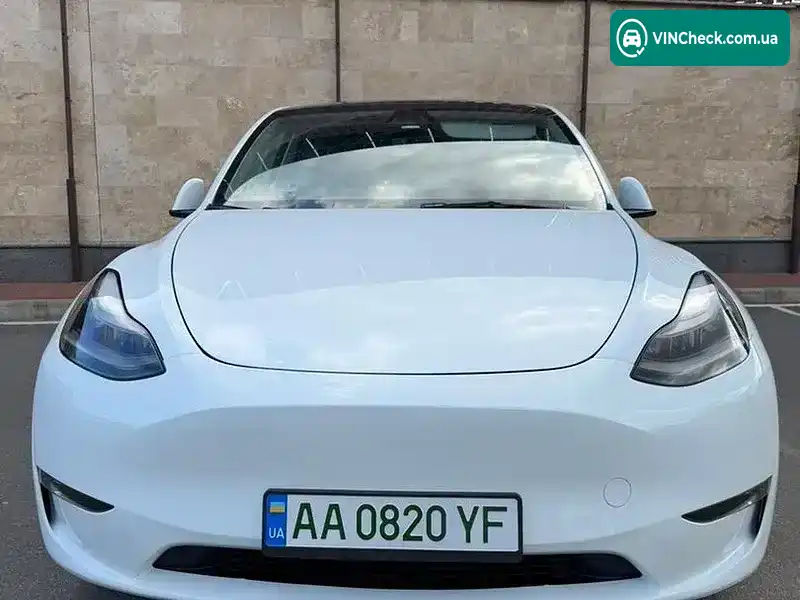 Tesla Model Y 2024, фото з оголошення 2 з 16, VIN 7SAYGDEE9RA289842