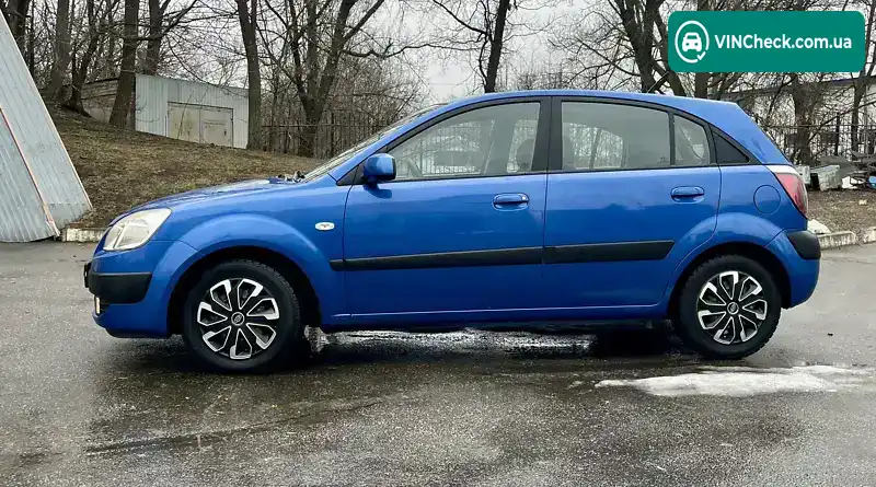 Kia Rio 2007, фото з оголошення 2 з 16, VIN KNEDE241276286894