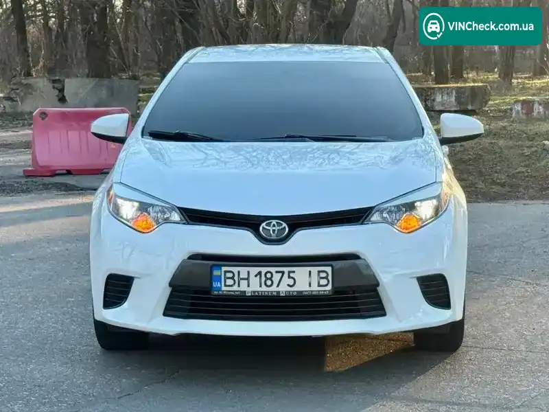 Toyota Corolla 2015, фото з оголошення 2 з 21, VIN 5YFBURHE5FP303534