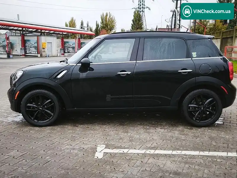MINI Countryman 2016, фото з оголошення 2 з 20, VIN WMWZB3C56GWR49390