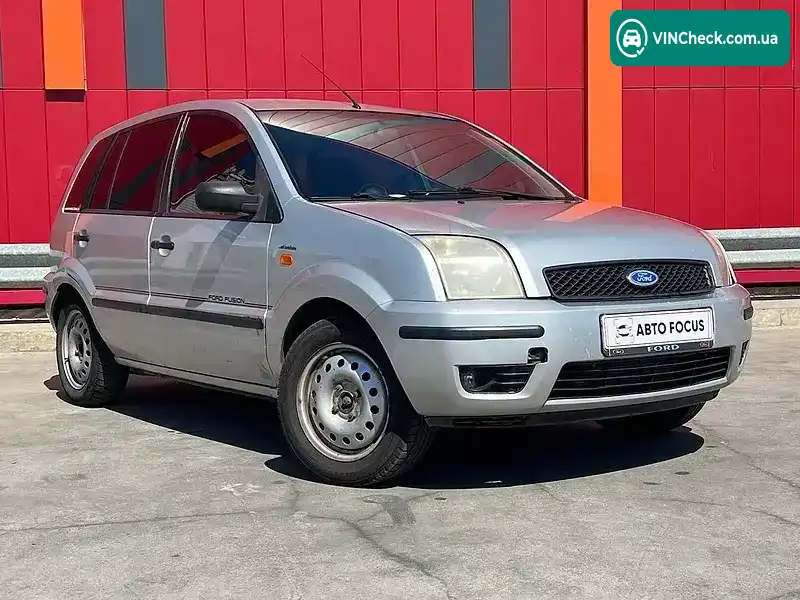 Ford Fusion 2004, фото з оголошення 1 з 21, VIN WF0UXXGAJU4R88255