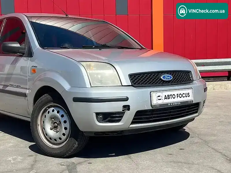 Ford Fusion 2004, фото з оголошення 2 з 21, VIN WF0UXXGAJU4R88255