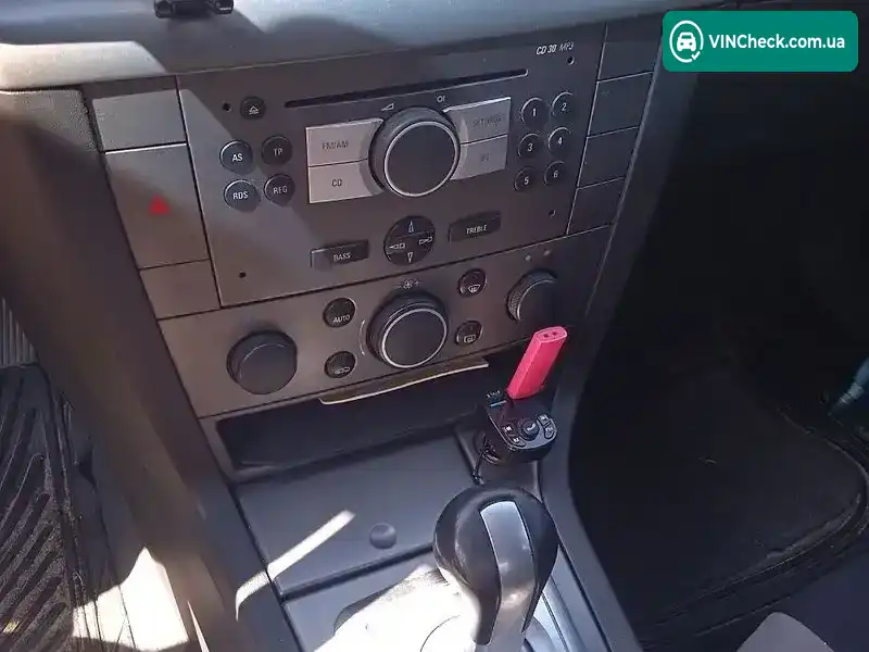 Opel Vectra 2006, фото з оголошення 2 з 5, VIN Y6D0ZCF6961148425