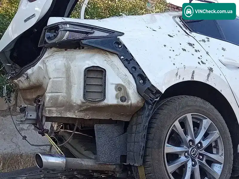 Mazda 3 2020, фото з оголошення 1 з 7, VIN 3MZBPABL5LM135300