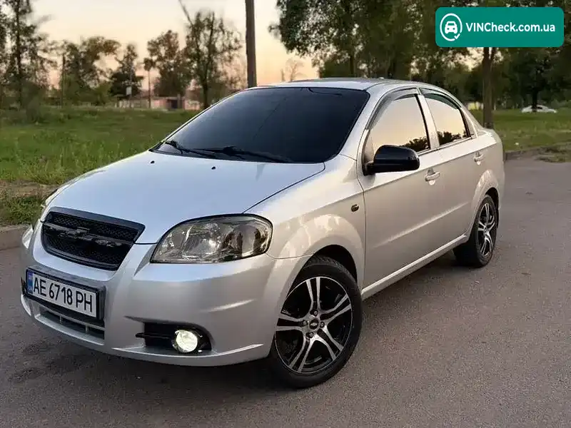Chevrolet Aveo 2008, фото з оголошення 1 з 13, VIN KL1SF697J8W031961