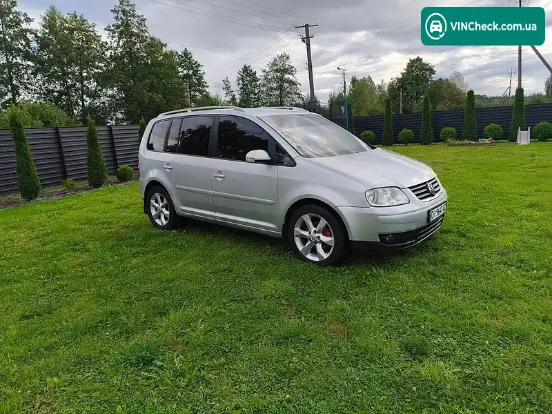 Volkswagen Touran 2004, фото з оголошення 2 з 16, VIN WVGZZZ1TZ4W115980