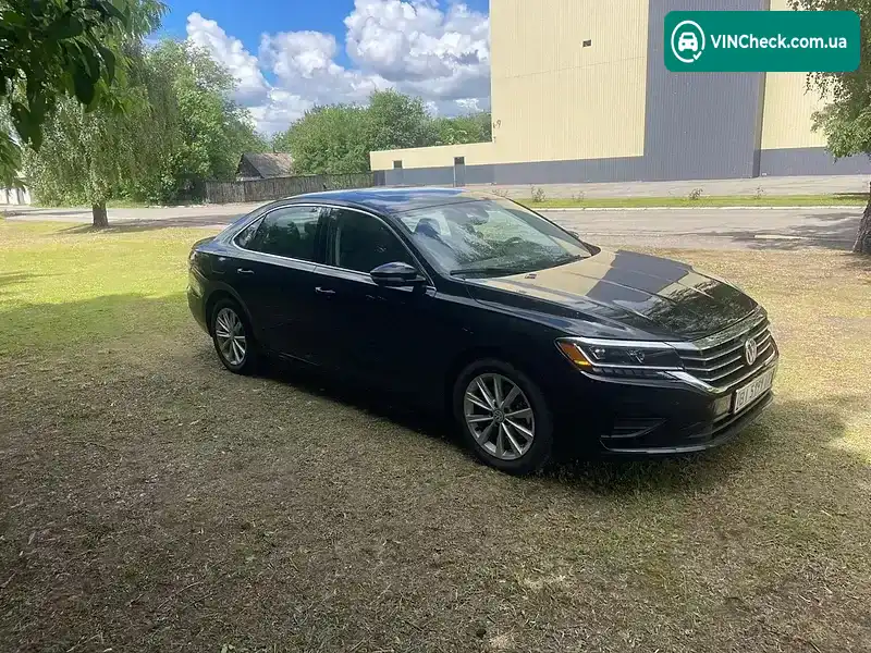 Volkswagen Passat 2021, фото з оголошення 2 з 18, VIN 1VWSA7A35MC012802