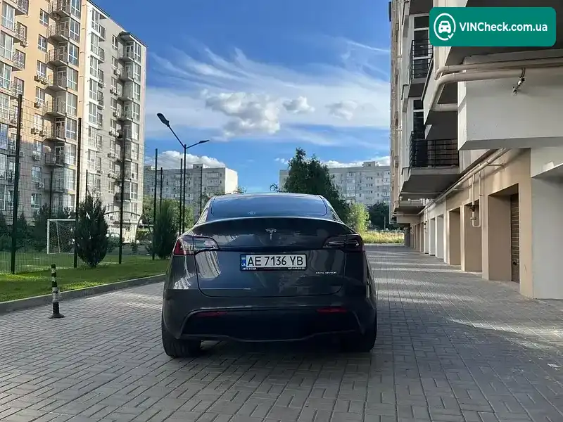 Tesla Model Y 2023, фото з оголошення 1 з 17, VIN 7SAYGDEEXPA155418