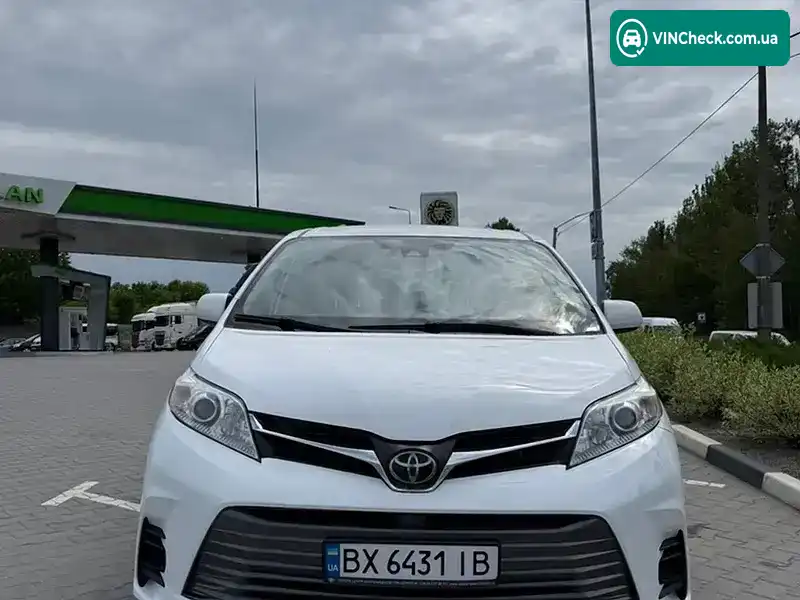 Toyota Sienna 2019, фото з оголошення 2 з 20, VIN 5TDKZ3DC0LS062536