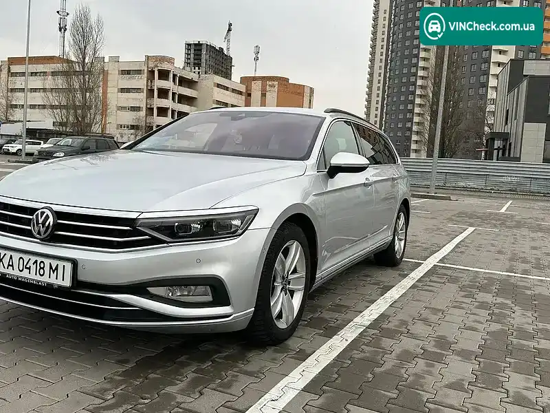 Volkswagen Passat 2019, фото з оголошення 1 з 20, VIN WVWZZZ3CZLE037601