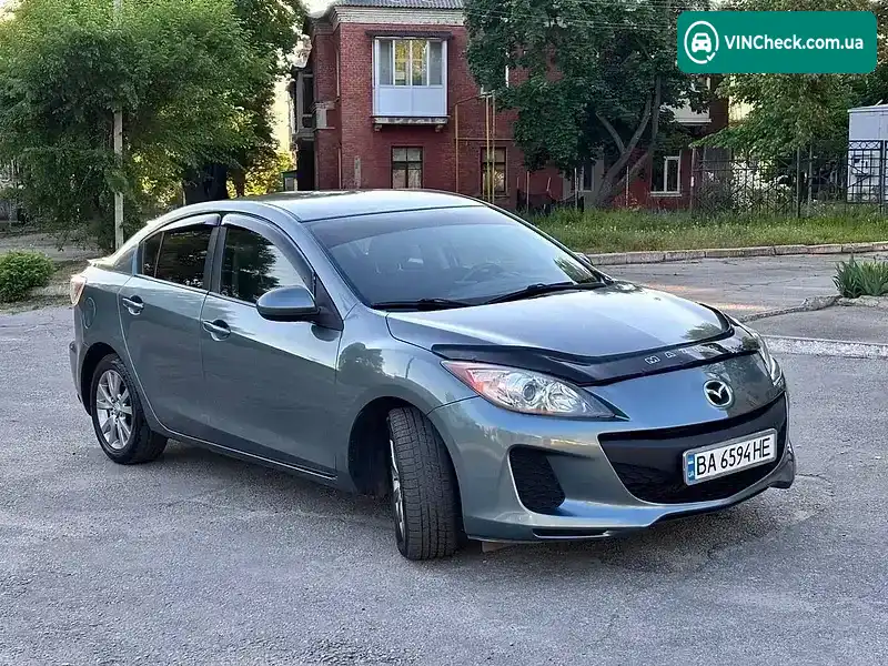 Mazda 3 2011, фото з оголошення 2 з 18, VIN JM1BL1UF5C1531486