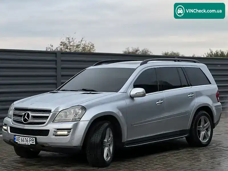 Mercedes-Benz GL-Class 2006, фото з оголошення 2 з 13, VIN WDC1648861A139311