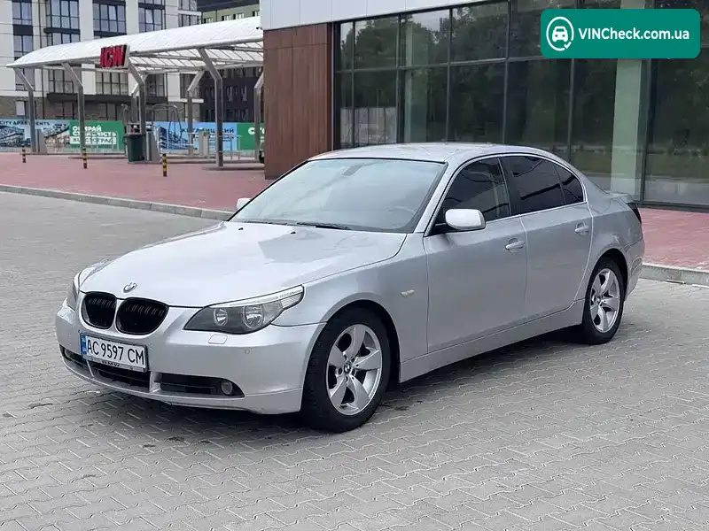 BMW 5 Series 2003, фото з оголошення 1 з 21, VIN WBANC72060B275120
