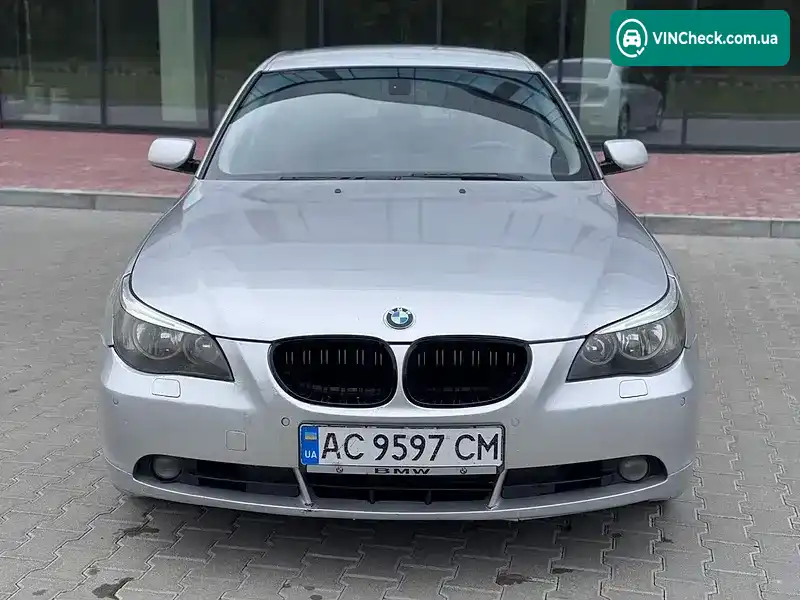 BMW 5 Series 2003, фото з оголошення 2 з 21, VIN WBANC72060B275120