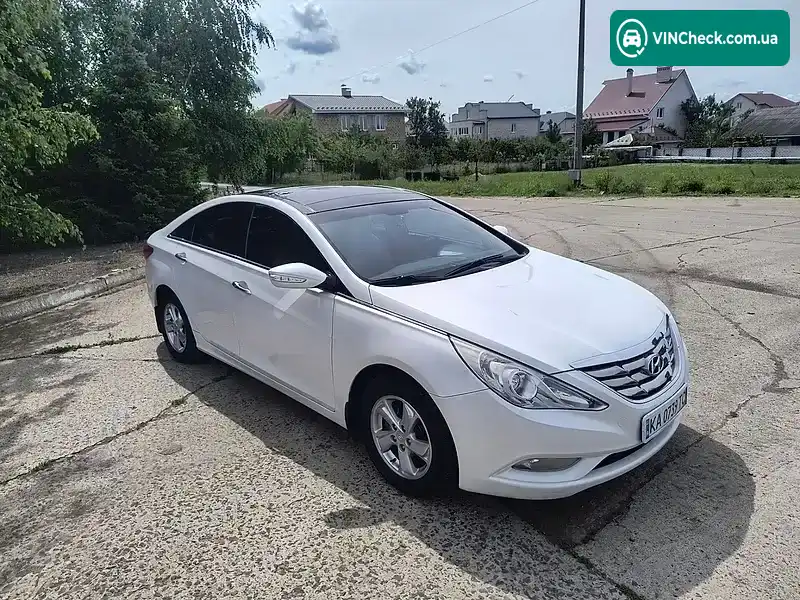 Hyundai Sonata 2011, фото з оголошення 2 з 20, VIN KMHEC41CBBA238886