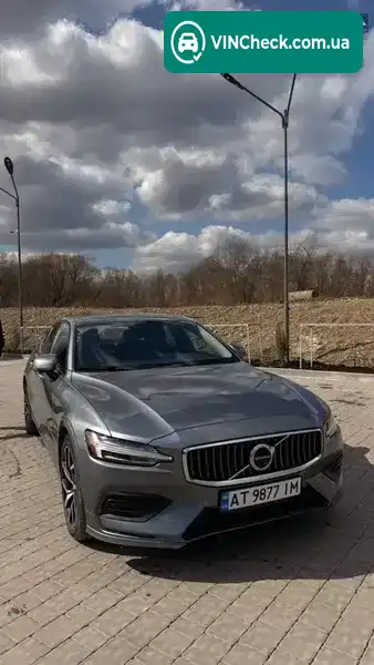 Volvo S60 2019, фото з оголошення 2 з 13, VIN 7JR102FK1LG043655