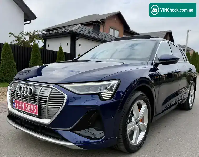 Audi e-tron 2022, фото з оголошення 1 з 21, VIN WAUZZZGE9NB017729