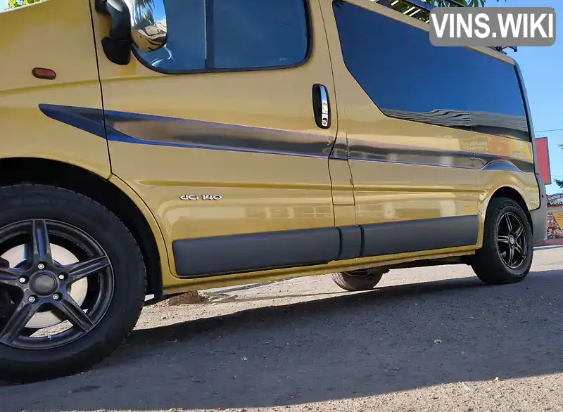 Renault Trafic 2005, фото з оголошення 2 з 20, VIN VF1FLBDA65Y097254