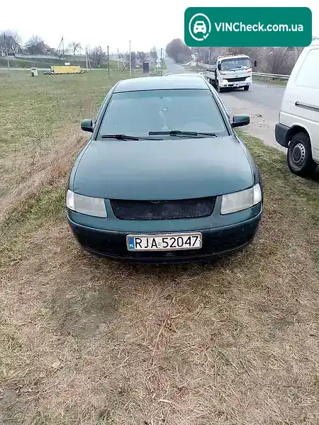 Volkswagen Passat 1997, фото з оголошення 1 з 8, VIN WVWZZZ3BZVP099576