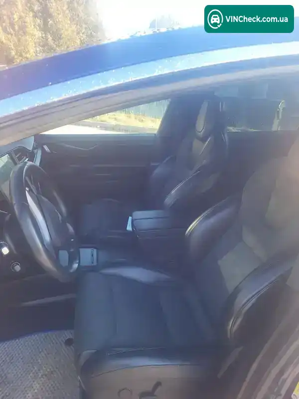 Tesla Model X 2018, фото з оголошення 1 з 14, VIN 5YJXCAE2XJF101880