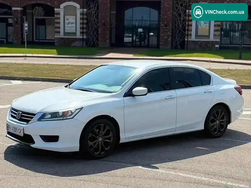 Honda Accord 2015, фото з оголошення 1 з 20, VIN 1HGCR2F39FA142402