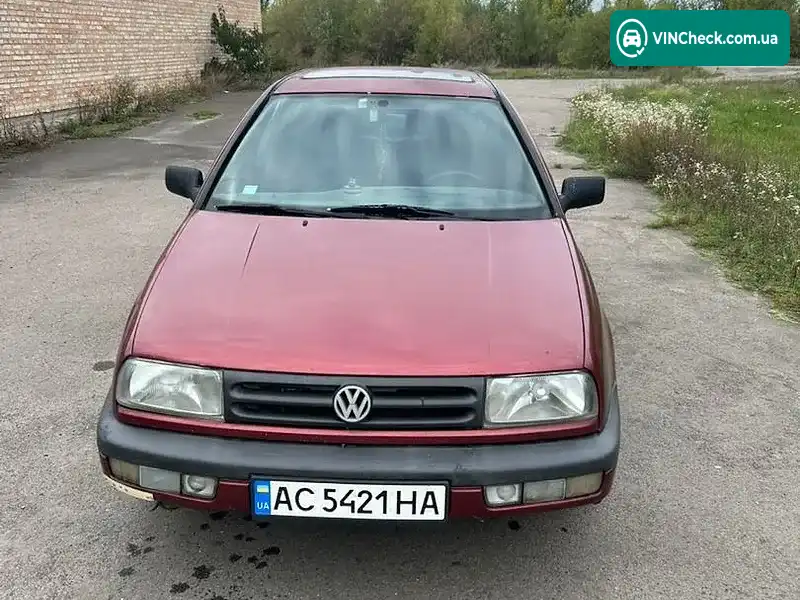 Volkswagen Vento 1994, фото з оголошення 2 з 16, VIN WVWZZZ19ZJW104291