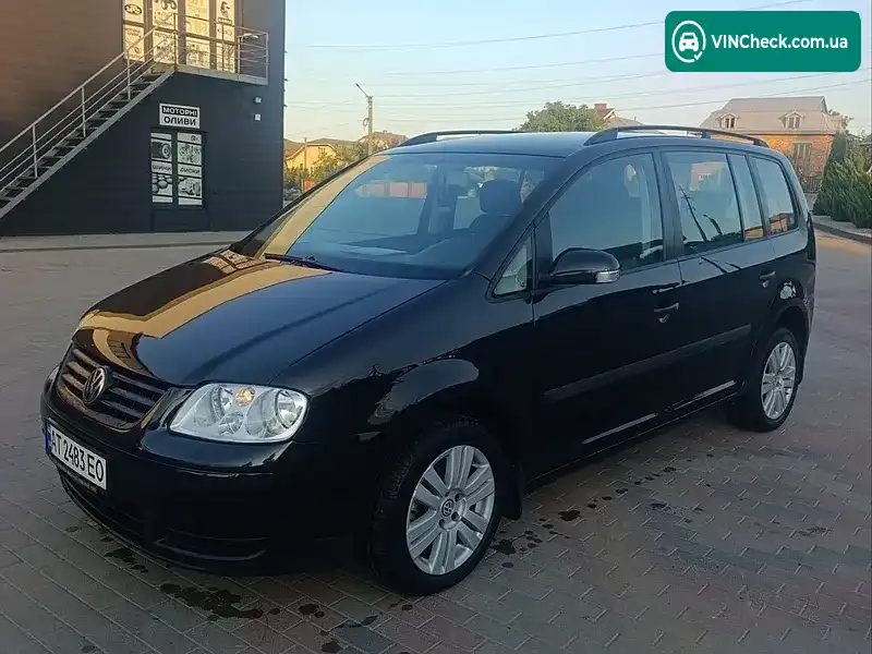 Volkswagen Touran 2003, фото з оголошення 1 з 9, VIN WVGZZZ1TZ4W010991