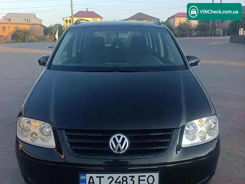 Volkswagen Touran 2003, фото з оголошення 2 з 9, VIN WVGZZZ1TZ4W010991
