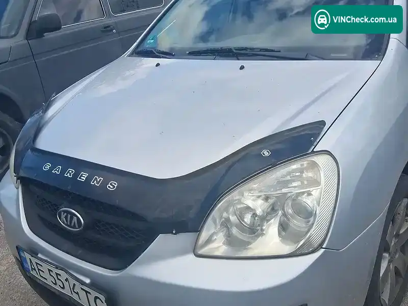 Kia Carens 2006, фото з оголошення 2 з 7, VIN KNEFG52127K028158