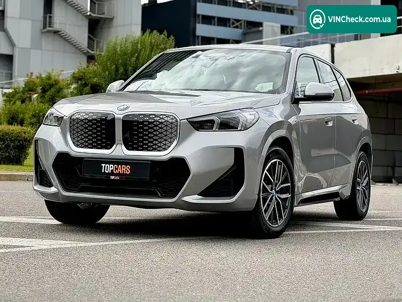 BMW iX1 2024, фото з оголошення 2 з 20, VIN WBY71EG0205Z39554