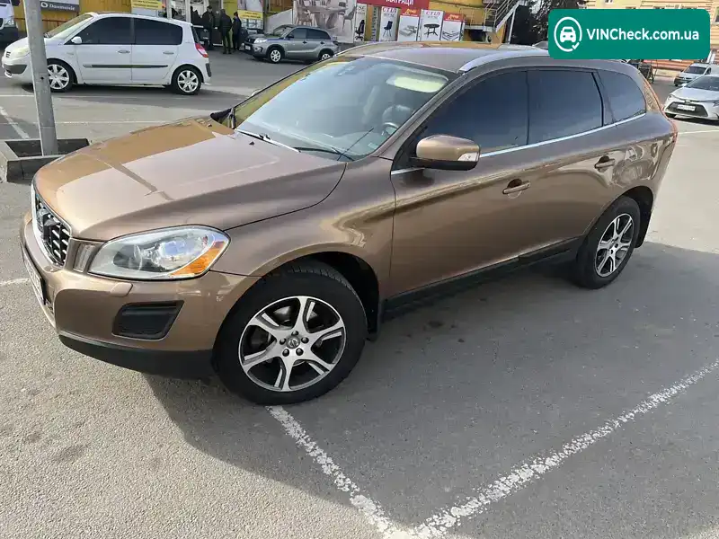 Volvo XC60 2013, фото з оголошення 1 з 14, VIN YV1DZ8256D2434317