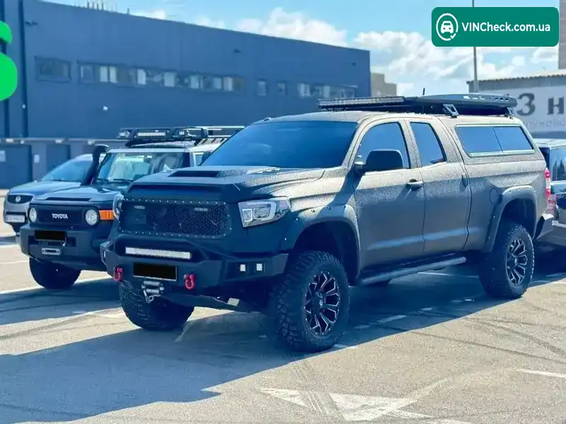 Toyota Tundra 2017, фото з оголошення 1 з 21, VIN 5TFUW5F10HX638782