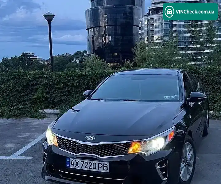 Kia Optima 2018, фото з оголошення 2 з 11, VIN 5XXGT4L38JG199379