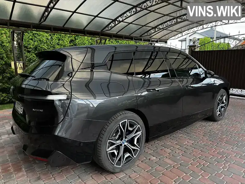 BMW iX 2022, фото з оголошення 2 з 21, VIN WBY11CF080CL95990