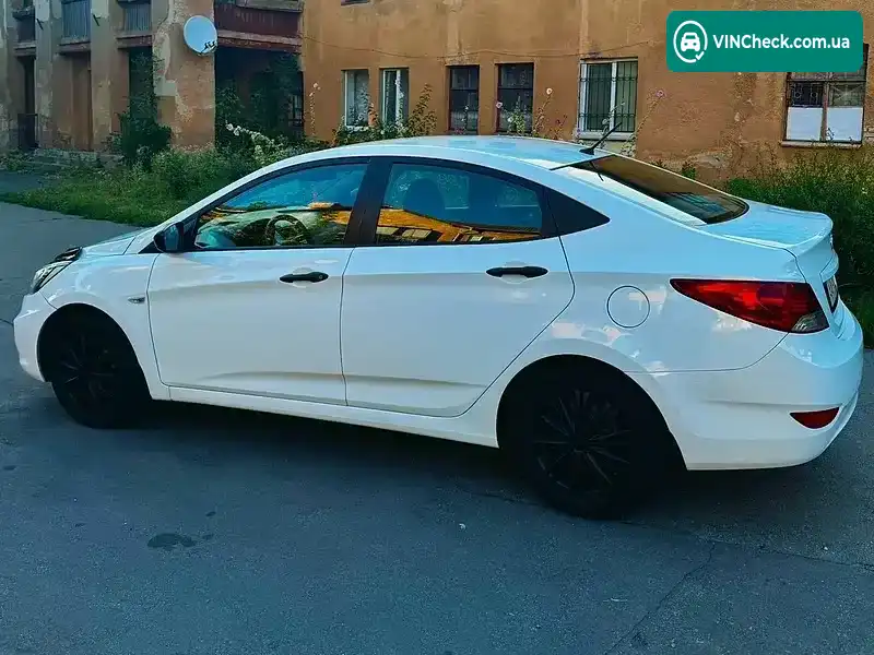 Hyundai Accent 2012, фото з оголошення 2 з 21, VIN Z94CT41CACR162263