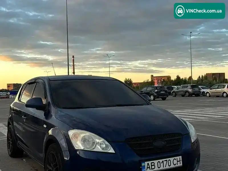 Kia Ceed 2007, фото з оголошення 1 з 10, VIN Y6LFF24228L001502