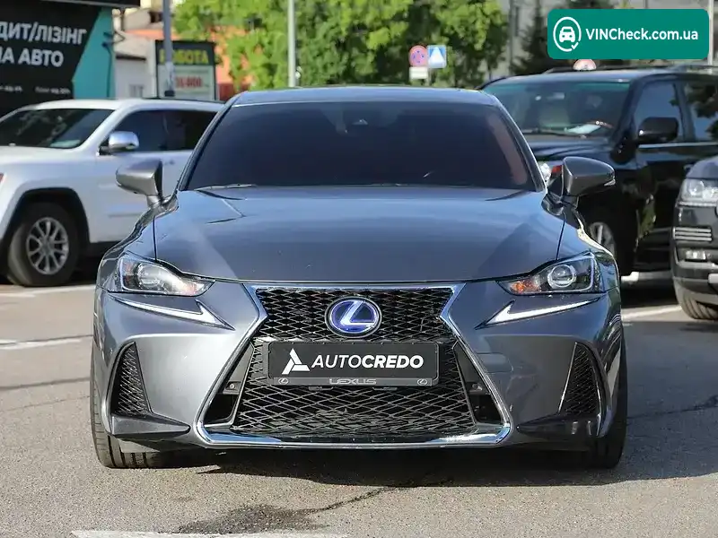 Lexus IS 2019, фото з оголошення 2 з 21, VIN JTHAA1D24L5103222