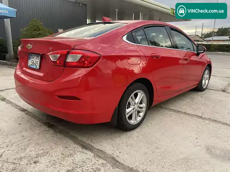 Chevrolet Cruze 2018, фото з оголошення 1 з 12, VIN 1G1BE5SM0J7180525